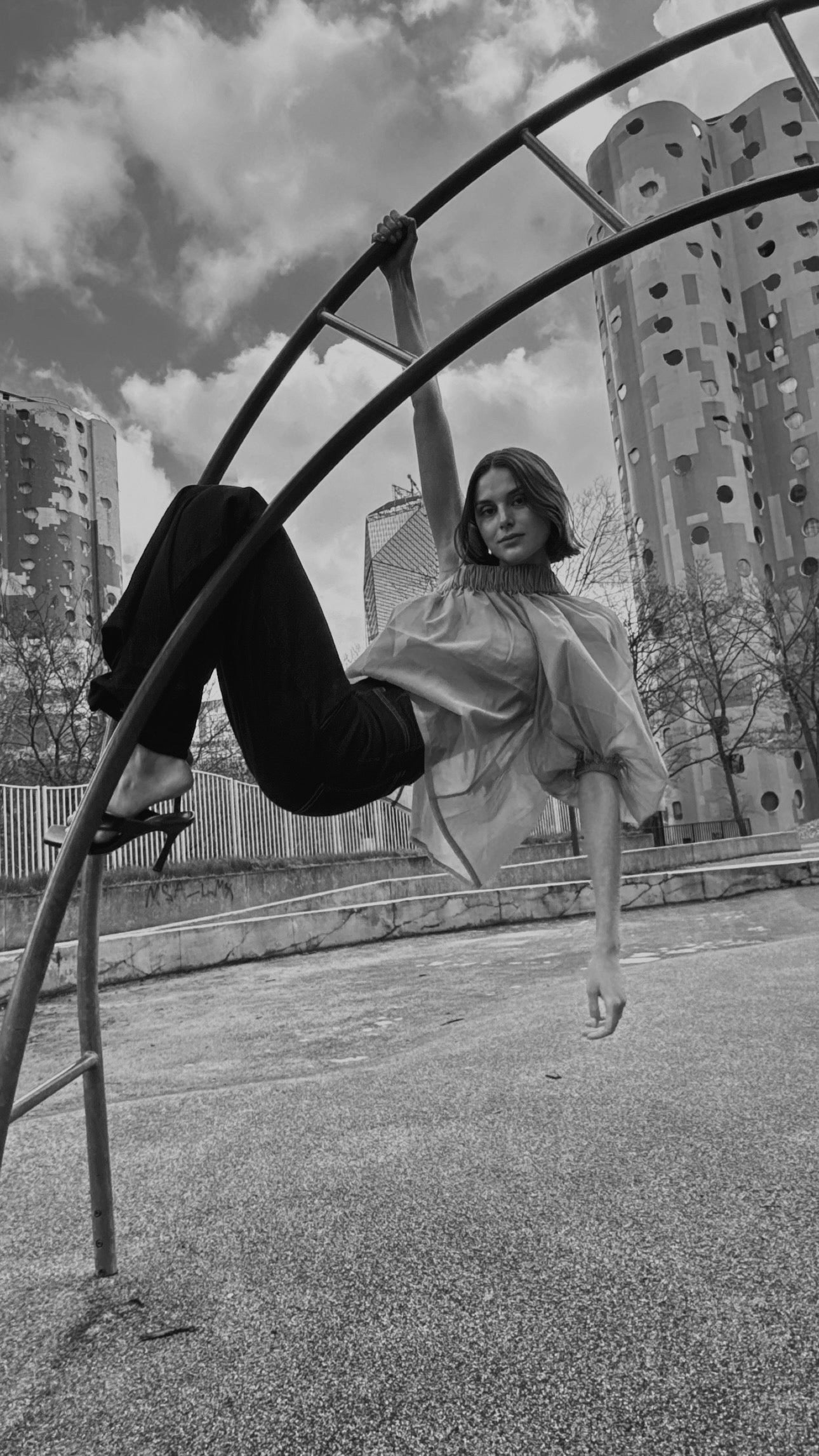 Cloud Mariposa / Cielo Officina