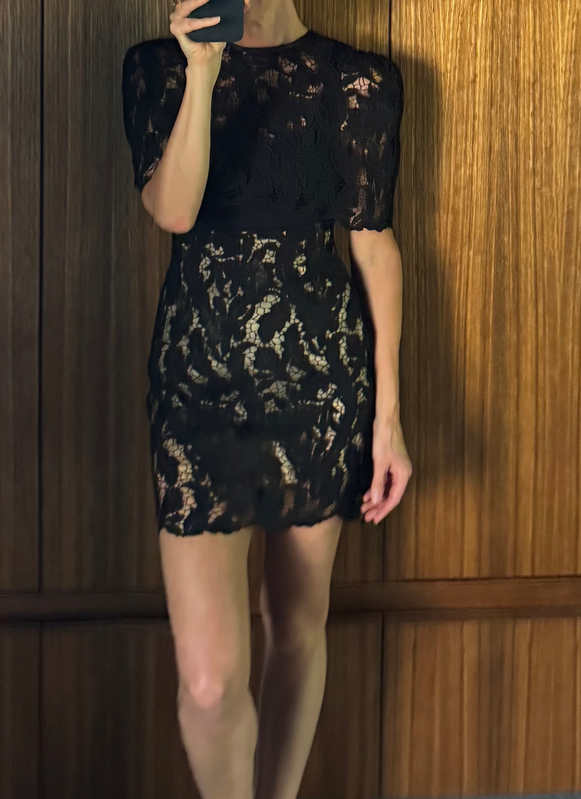 The Florentine Lace Capelet / Noir